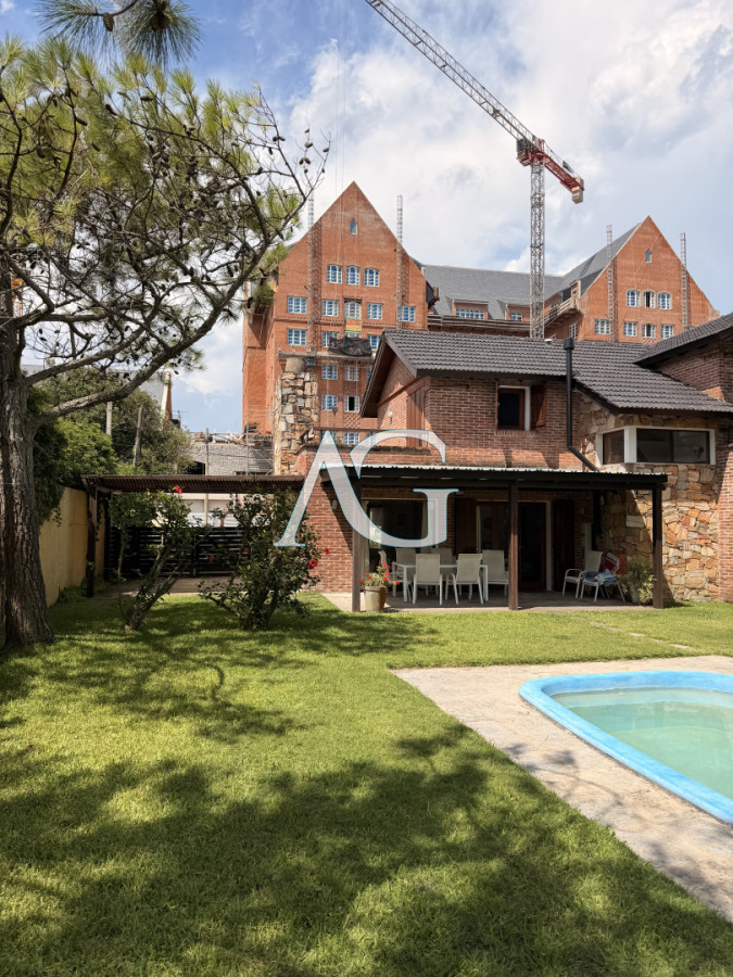Casa ID.347 - Vende hermosa casa en san rafael , cerca del mar, Punta del Este