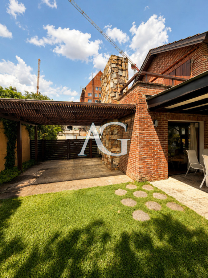 Casa ID.347 - Vende hermosa casa en san rafael , cerca del mar, Punta del Este