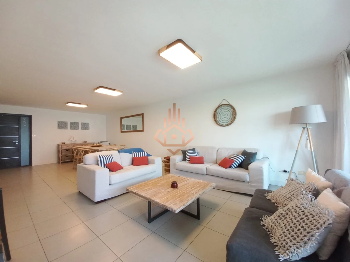 Comodo apartamento en Torre Manhattan