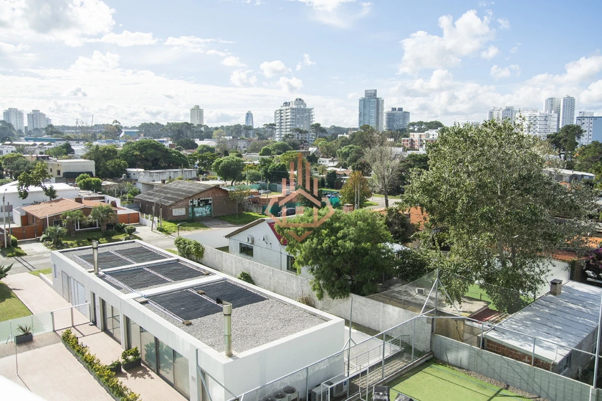 Alexander Boulevard.Departamento de 2 dormitorios, en venta y alquiler.