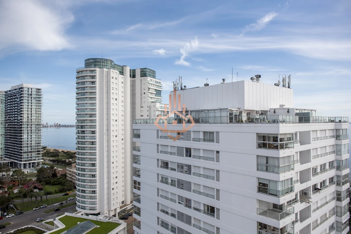 Apartamento en Venta 2 Dormitorios, Playa Mansa