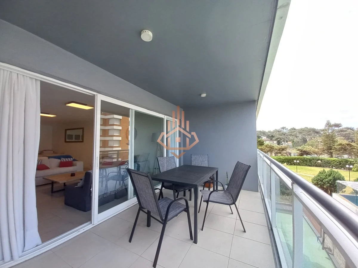 Comodo apartamento en Torre Manhattan