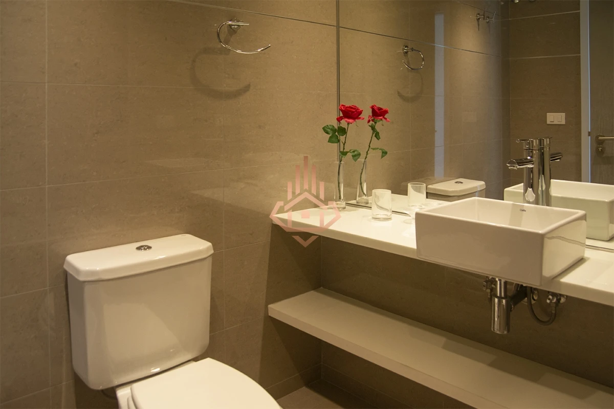 Alexander Boulevard.Departamento de 2 dormitorios, en venta y alquiler.