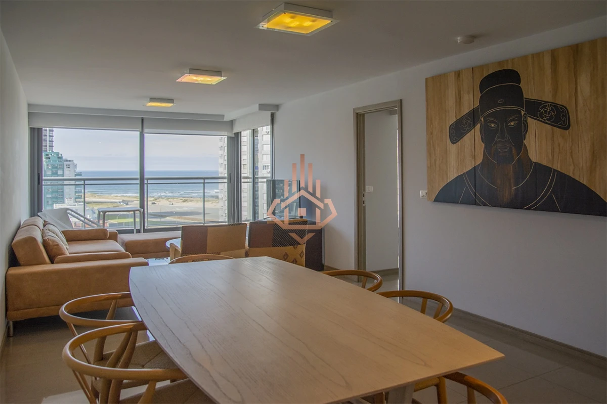 Elegancia y Comodidad a Pasos del Mar, departamento de 2 dormitorios en Torre Onix