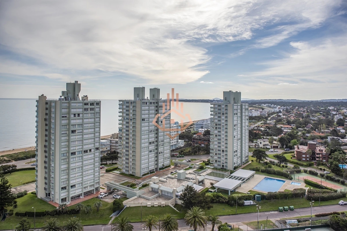 Apartamento en Venta 2 Dormitorios, Playa Mansa