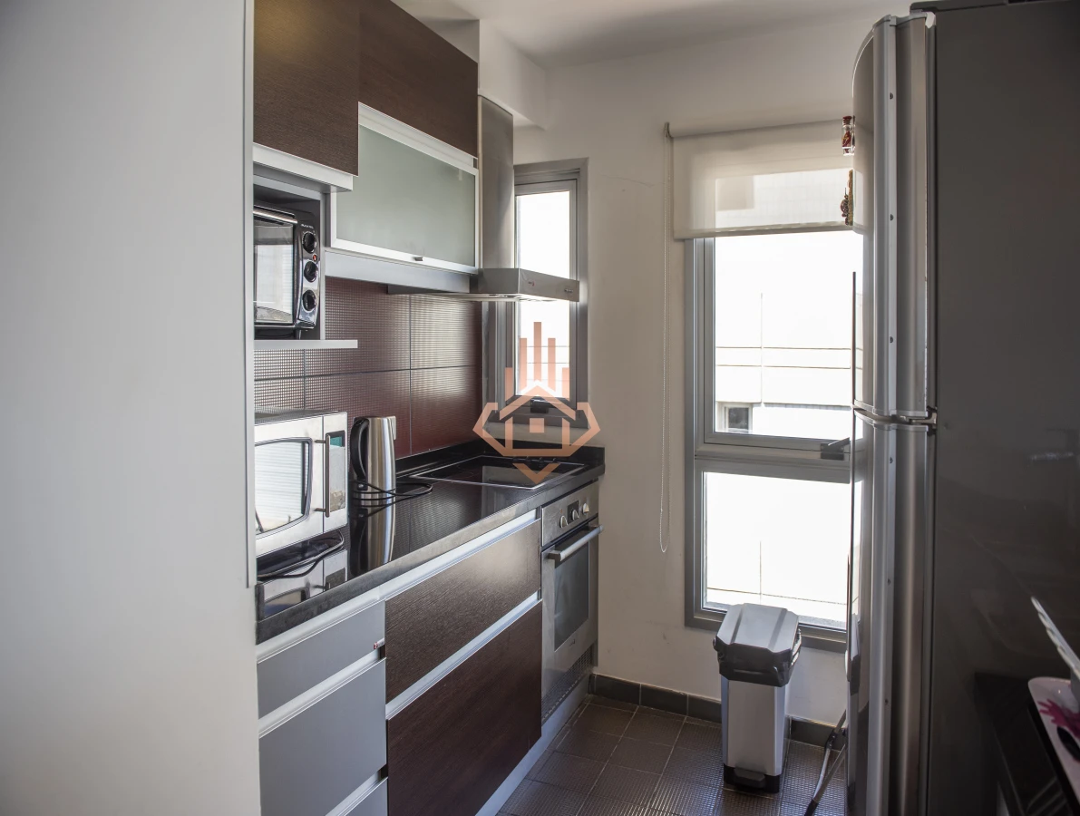 Vende hermoso Penthouse en Playa Mansa con azotea propia en Punta del Este