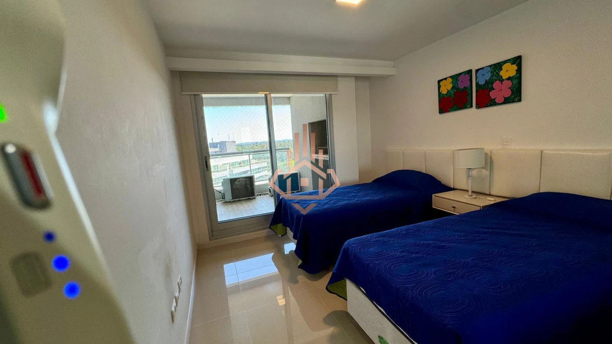 Vende hermoso depto de 2 dormitorios en Look Brava, Punta del Este