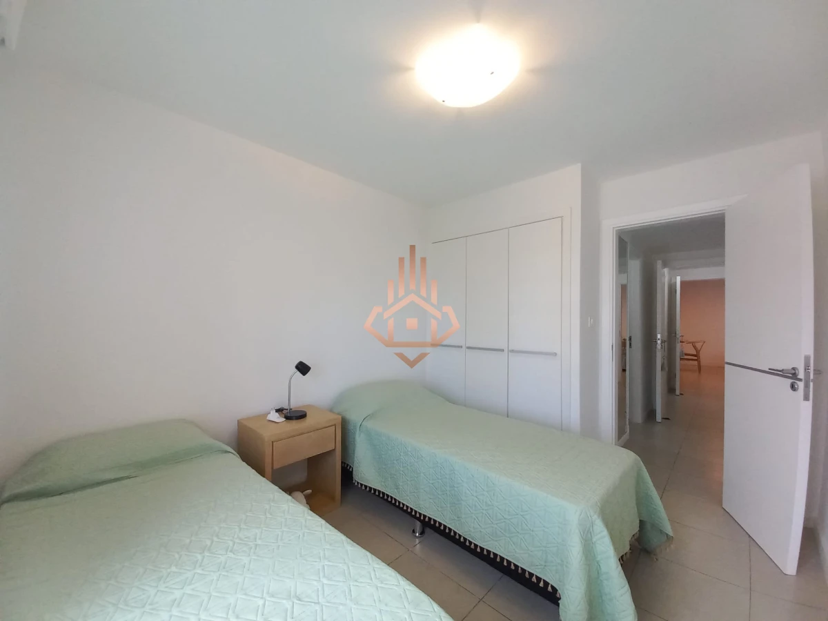 Comodo apartamento en Torre Manhattan