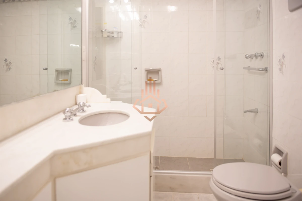 Vende departamento de 3 dormitorios con vista al Puerto, Punta del Este