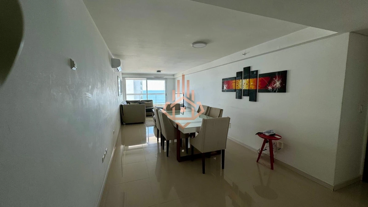 Vende hermoso depto de 2 dormitorios en Look Brava, Punta del Este