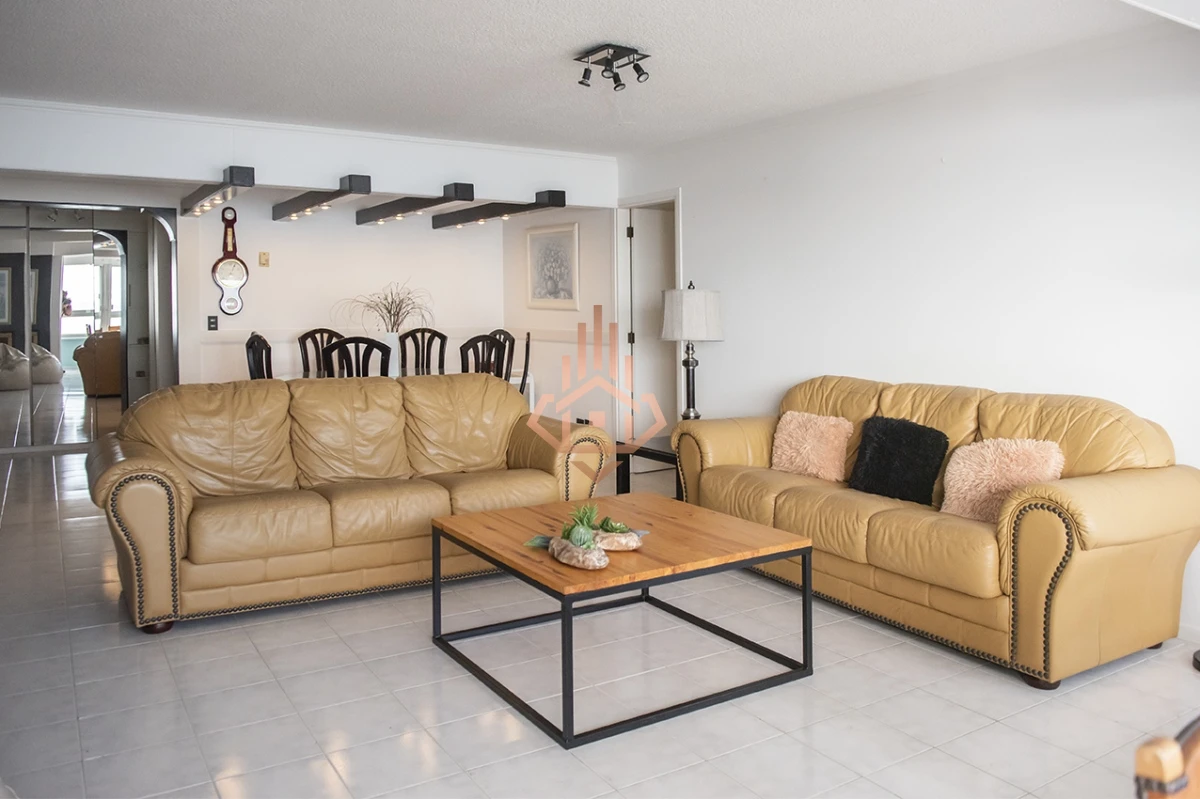 Apartamento en Venta 2 Dormitorios, Playa Mansa