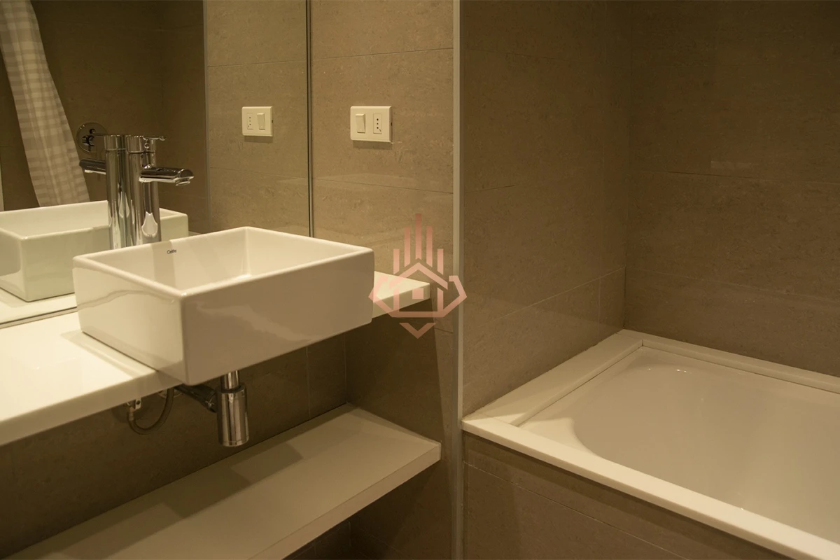 Alexander Boulevard.Departamento de 2 dormitorios, en venta y alquiler.