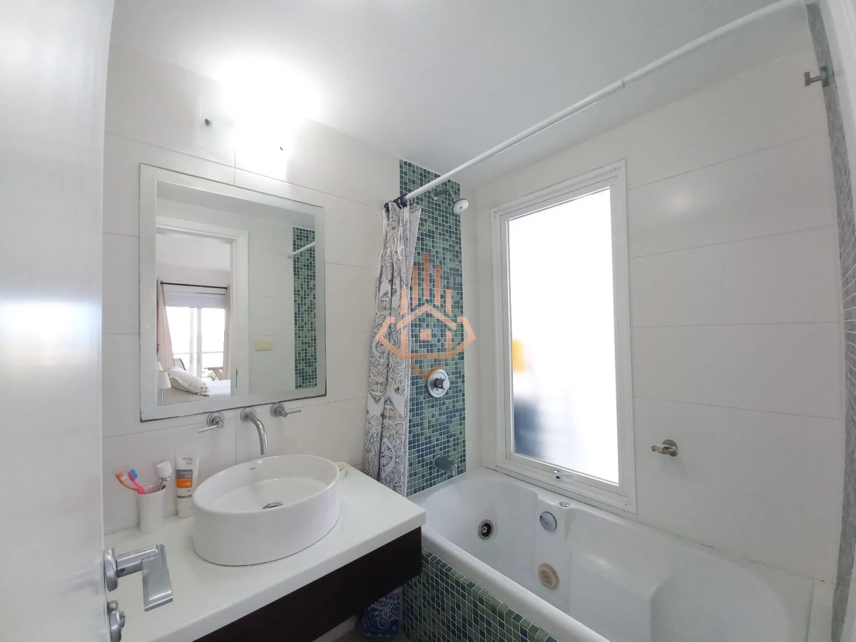 Comodo apartamento en Torre Manhattan