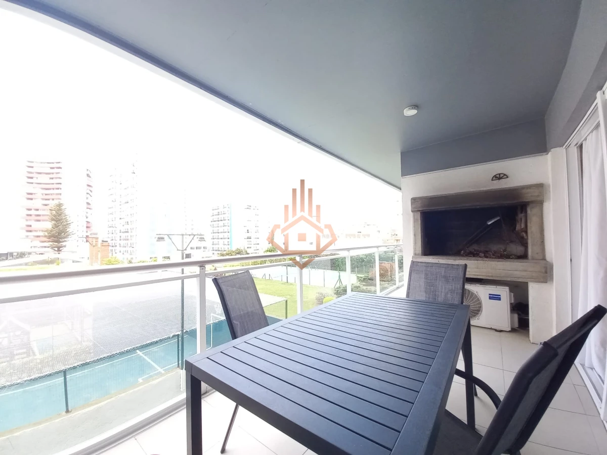 Comodo apartamento en Torre Manhattan