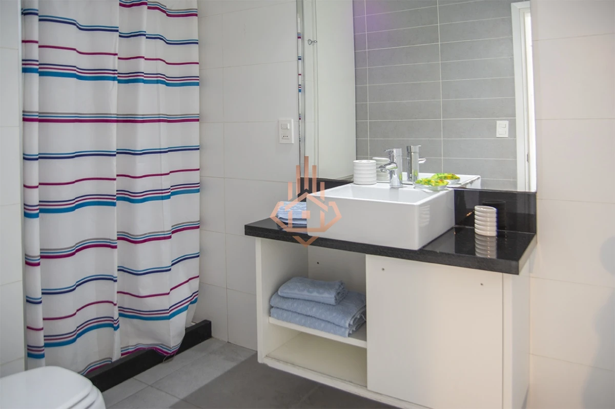 Apartamento monoambiente en venta en LUX TOWER, Peninsula.