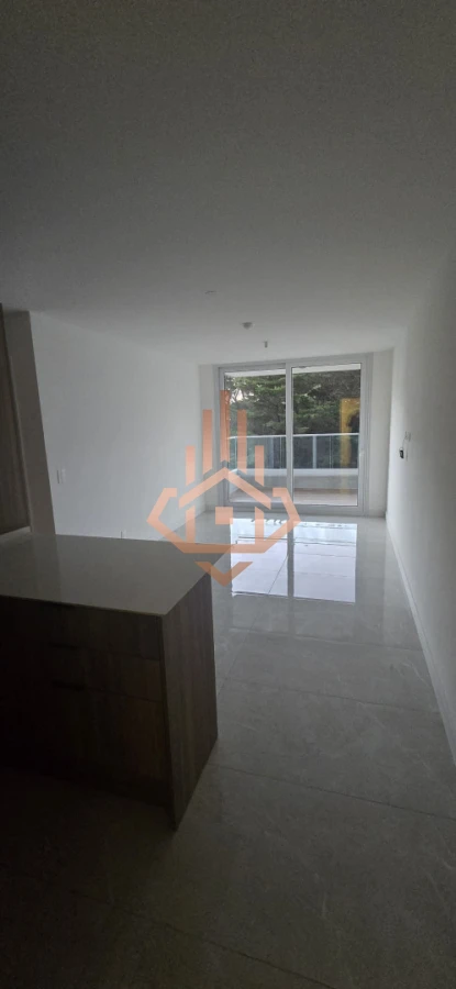 Apartamento de 1 dormitorio en venta, con vista a agradable entorno