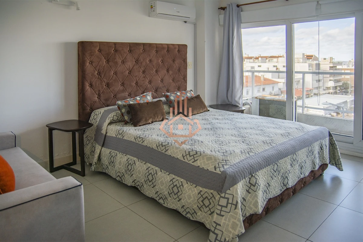 Apartamento monoambiente en venta en LUX TOWER, Peninsula.