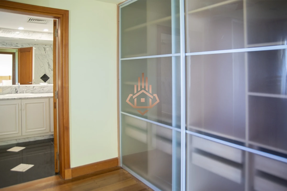 Espectacular Mansion frente al mar, Playa Mansa.