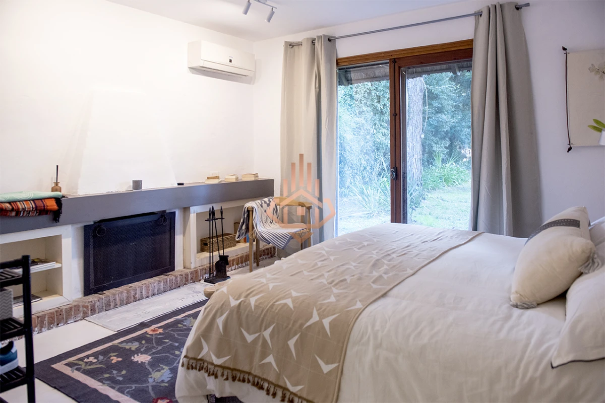 Casa de 4 dormitorios en venta, en Golf Punta del Este