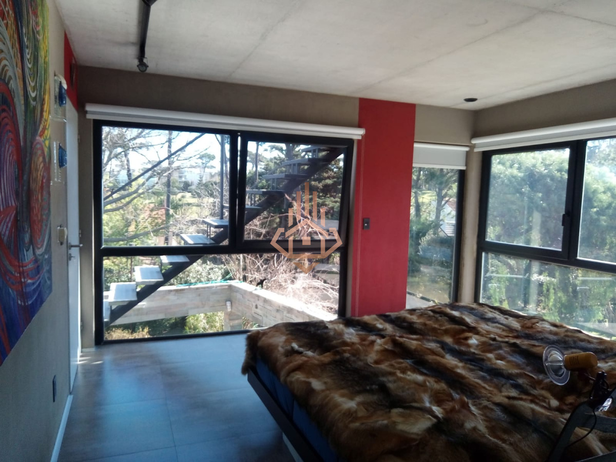 Hermosa casa en venta de 2 dormitorios.