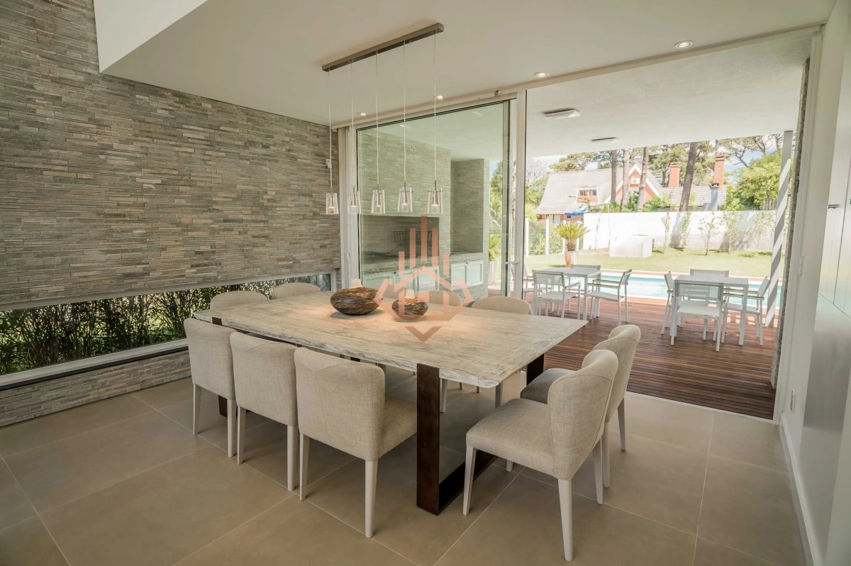 Casa en Barrio Privado, Boulevard Park- Punta del Este