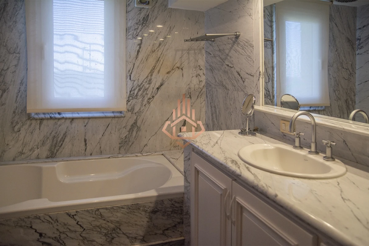 Espectacular Mansion frente al mar, Playa Mansa.