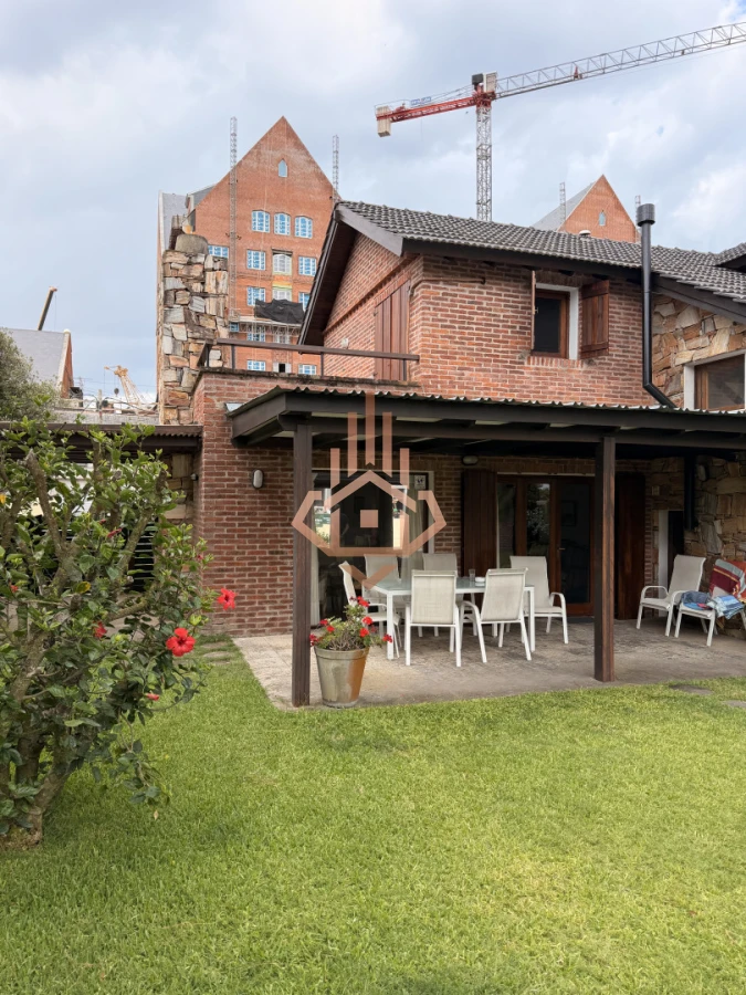 Vende hermosa casa en san rafael , cerca del mar, Punta del Este