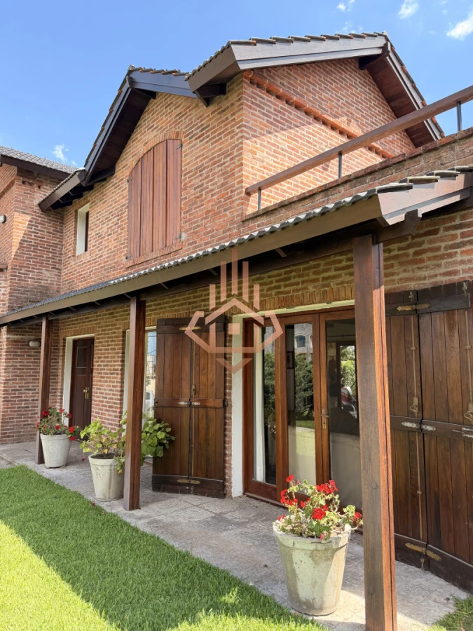 Vende hermosa casa en san rafael , cerca del mar, Punta del Este