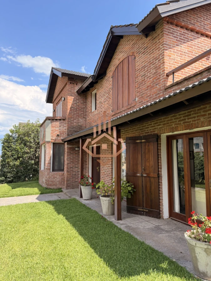 Vende hermosa casa en san rafael , cerca del mar, Punta del Este