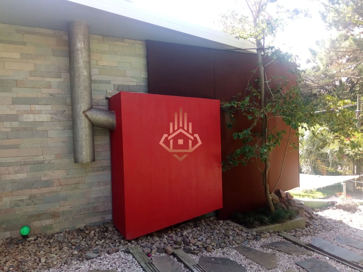 Hermosa casa en venta de 2 dormitorios.