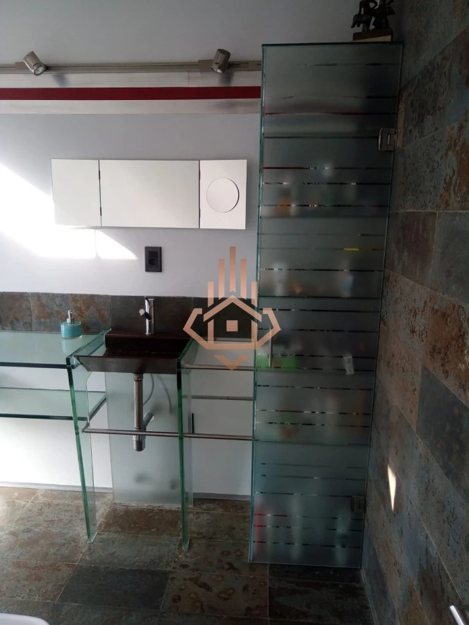 Hermosa casa en venta de 2 dormitorios.