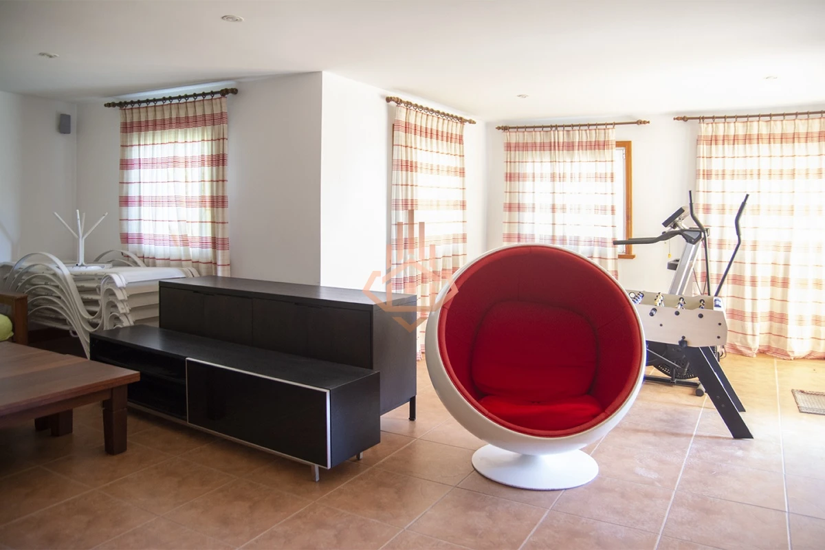 Espectacular Mansion frente al mar, Playa Mansa.