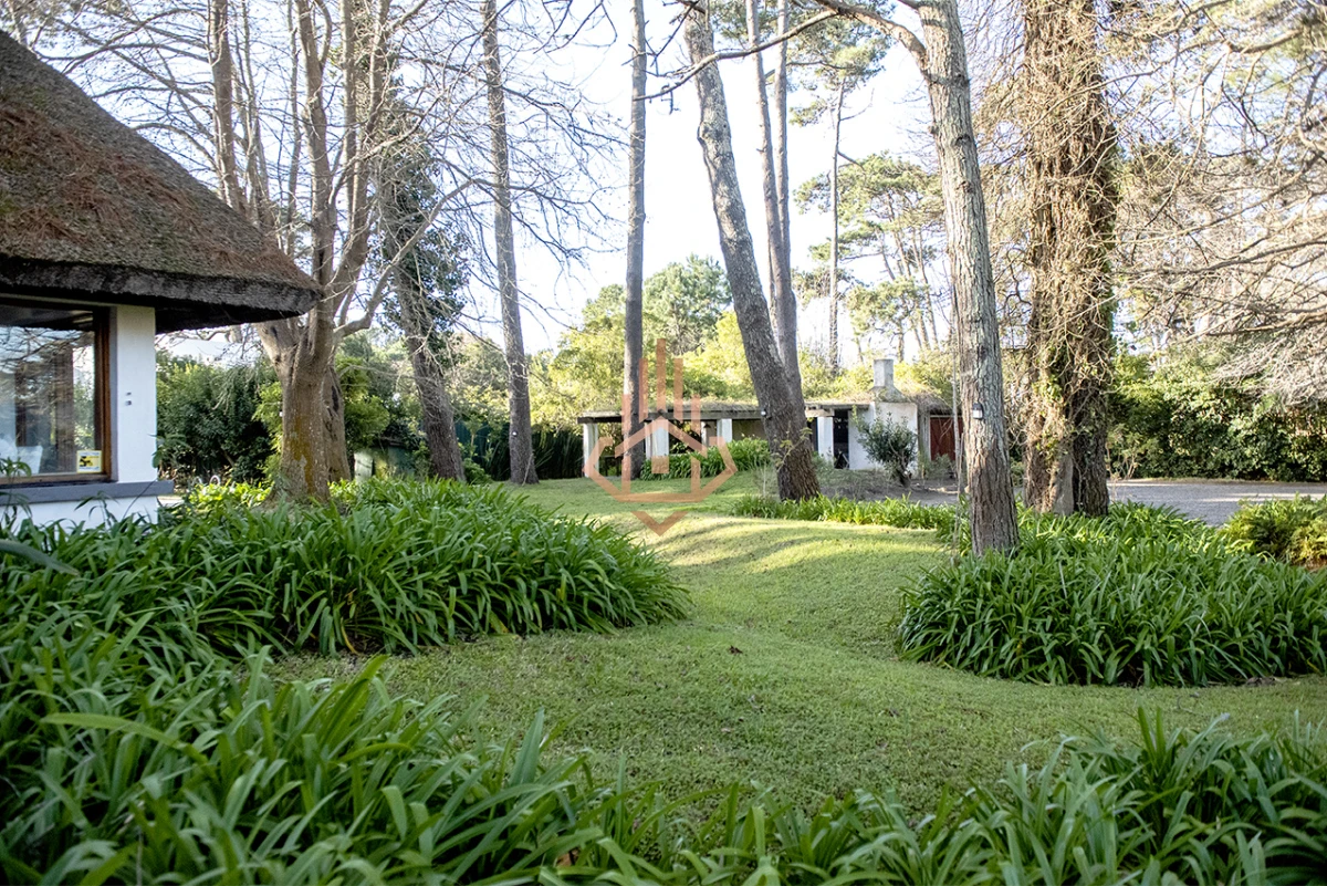 Casa de 4 dormitorios en venta, en Golf Punta del Este