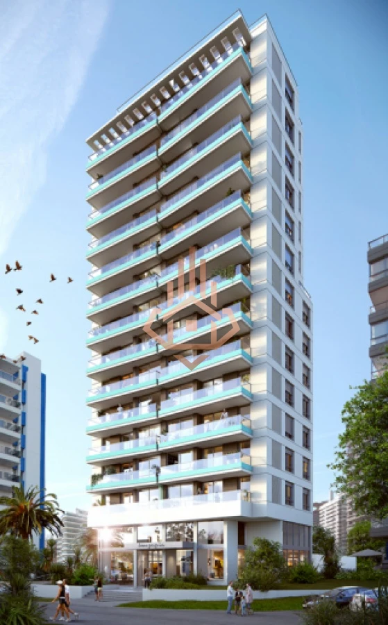 Vende apartamento de 2 dormitorios en Punta del Este. Financia