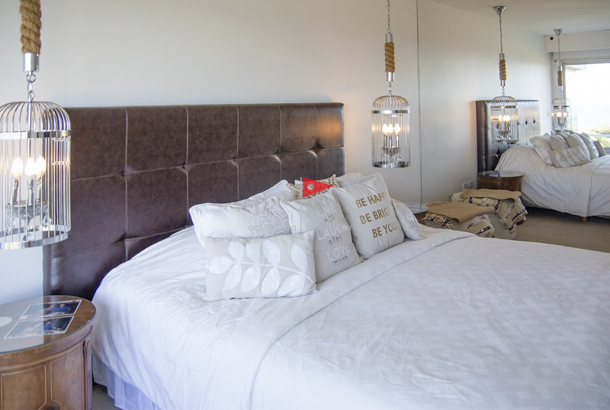 Apartamento ID.154 - Departamento en edificio Esturión, frente al mar, 3 dormitorios en venta