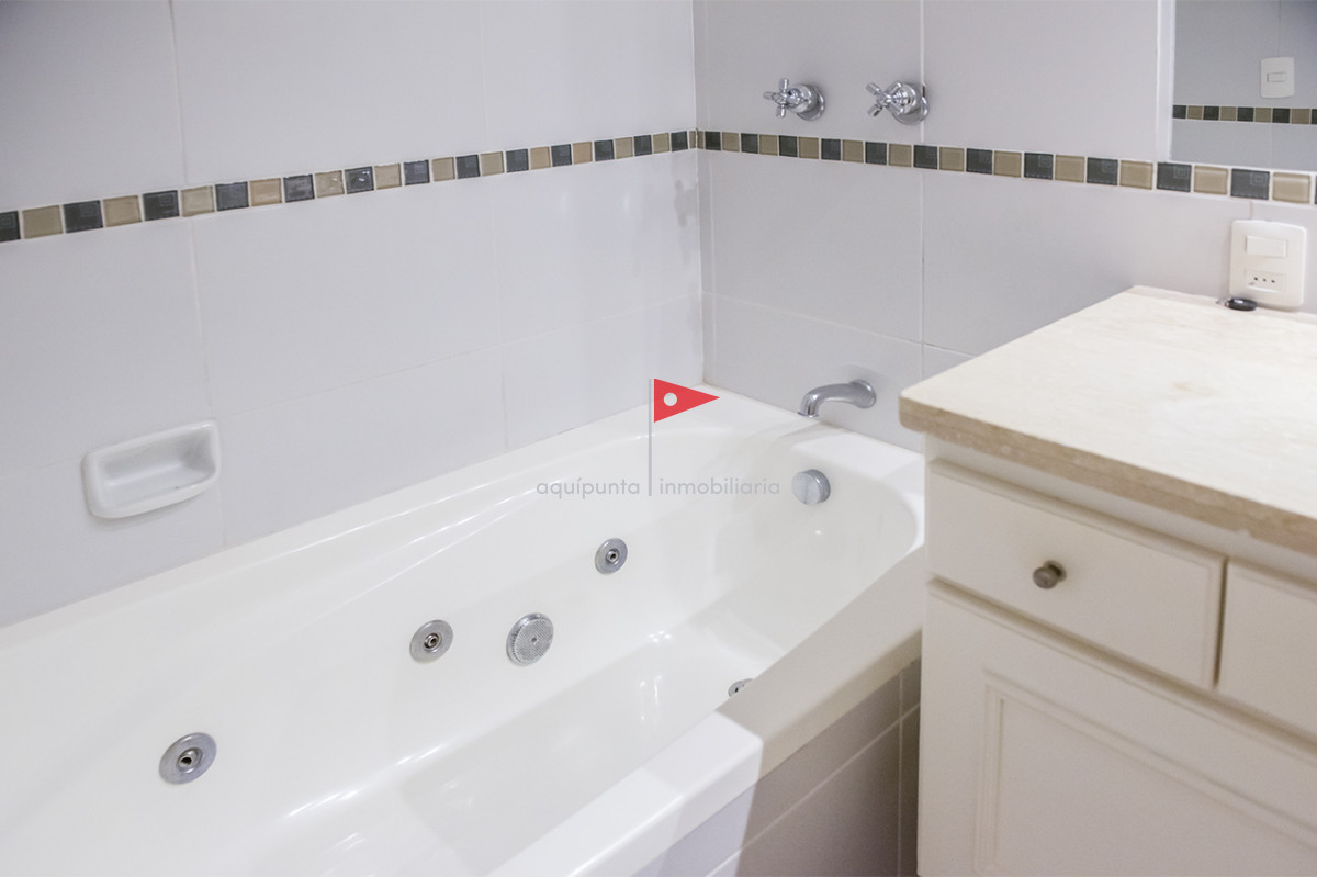 Apartamento ID.153 - En venta Elegante apartamento en San Rafael, Punta del Este