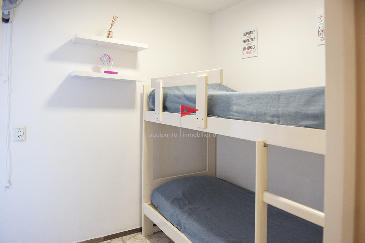 Apartamento ID.121 - Departamento de 1 dormitorio en venta en Peninsula, vista al mar. 