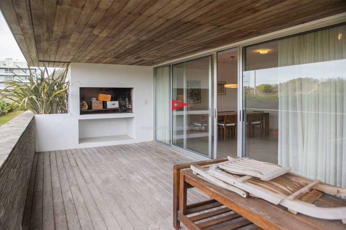 Apartamento ID.151 - Apartamento En Venta 2 Dormitorios frente al mar. Brava 28