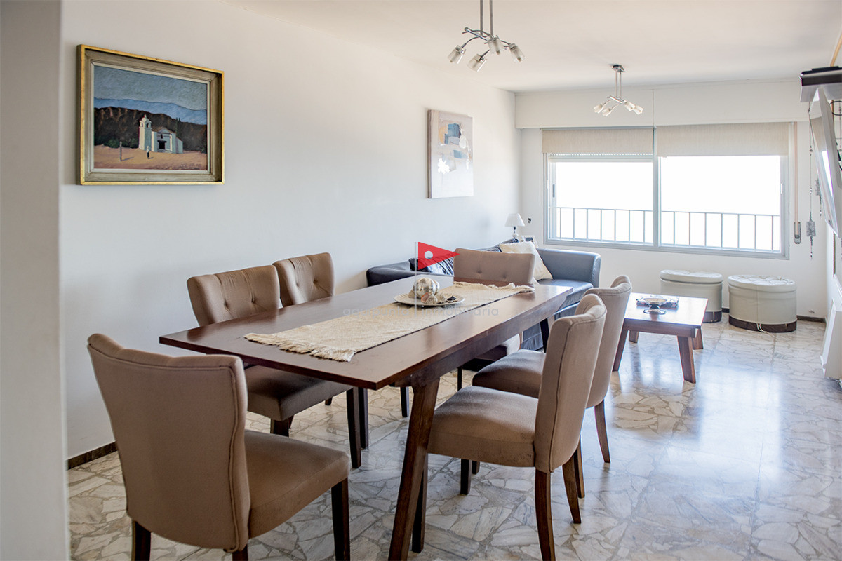 Apartamento ID.121 - Departamento de 1 dormitorio en venta en Peninsula, vista al mar. 