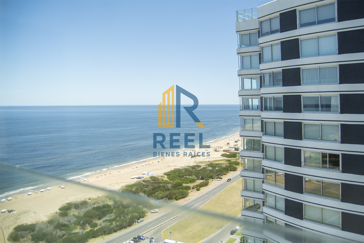 Apartamento ID.299 - Espectacular planta en LE PARC III, Esquinero en venta