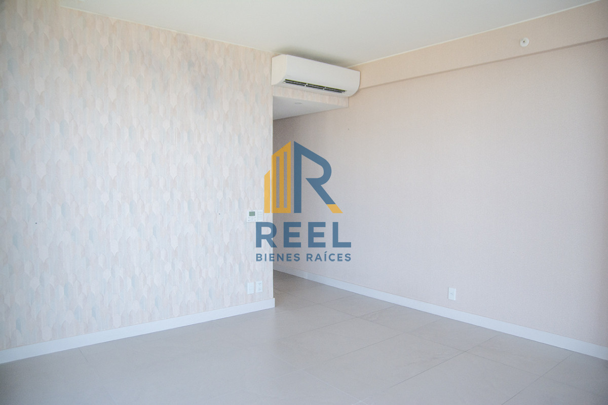 Apartamento ID.299 - Espectacular planta en LE PARC III, Esquinero en venta