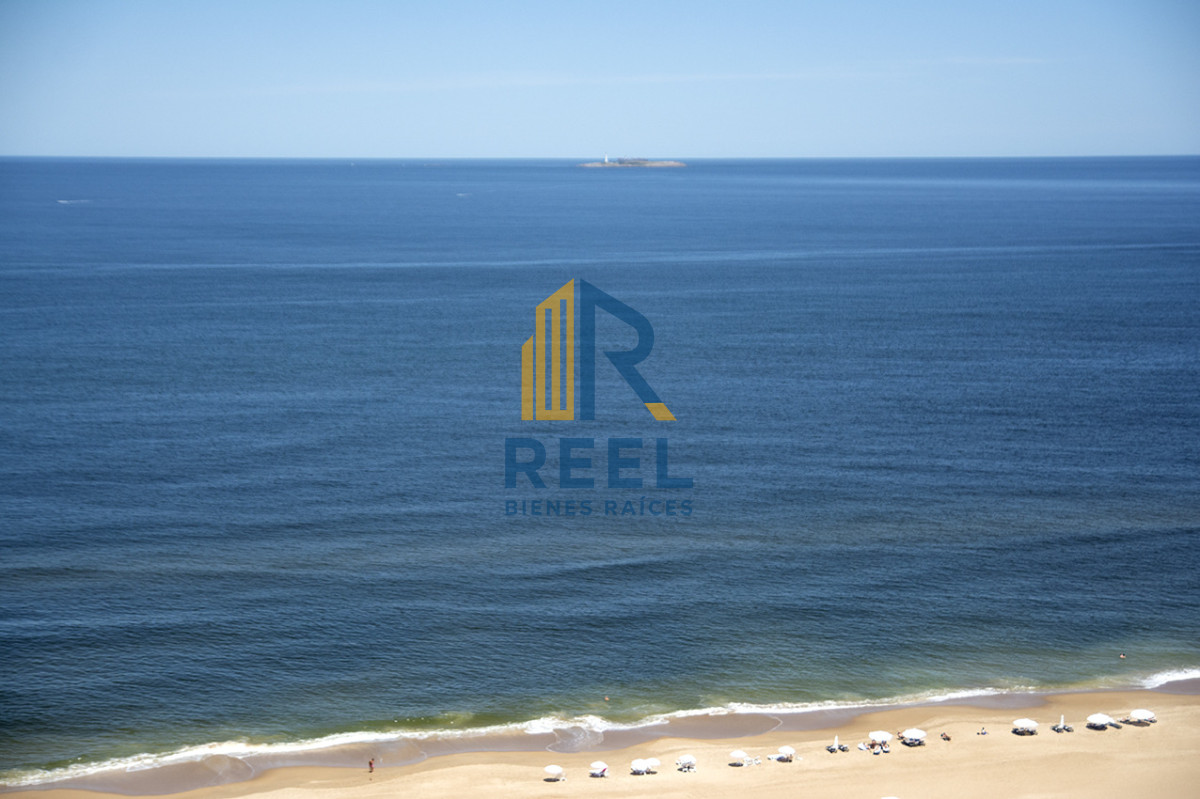 Apartamento ID.299 - Espectacular planta en LE PARC III, Esquinero en venta