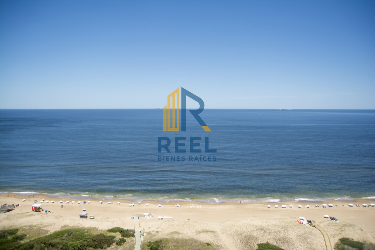 Apartamento ID.299 - Espectacular planta en LE PARC III, Esquinero en venta