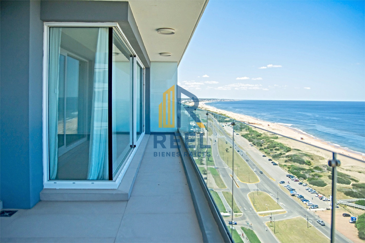 Apartamento ID.299 - Espectacular planta en LE PARC III, Esquinero en venta