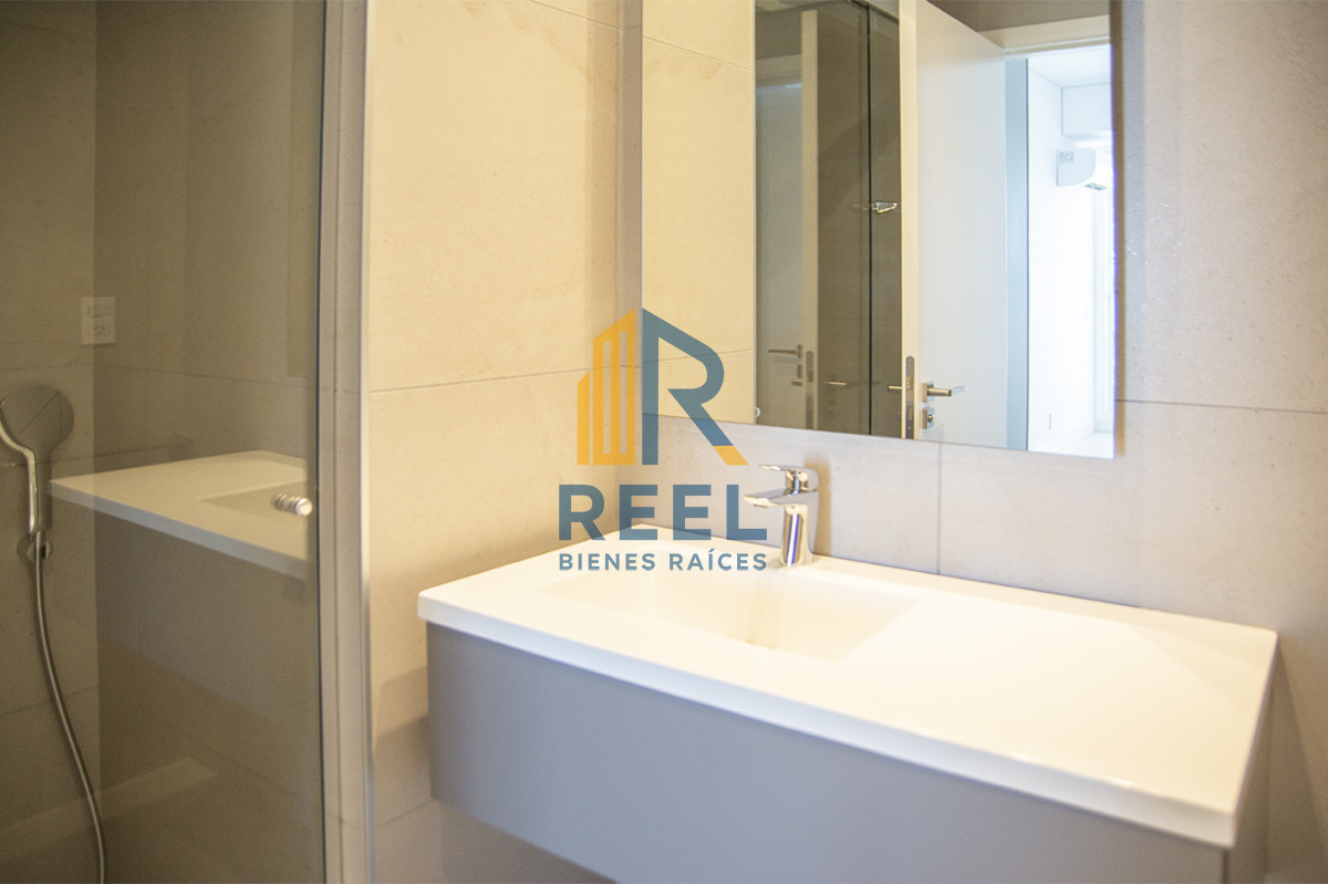 Apartamento ID.299 - Espectacular planta en LE PARC III, Esquinero en venta