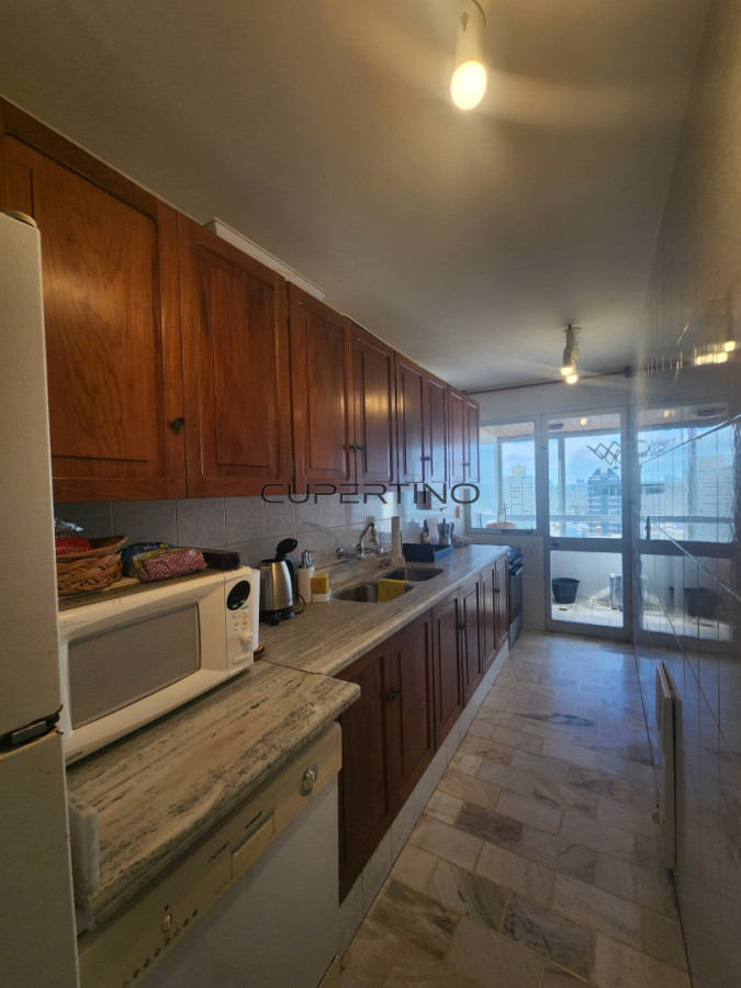 Apartamento ID.3551 - En venta apartamento de 2 dormitorios en Península, Punta del Este
