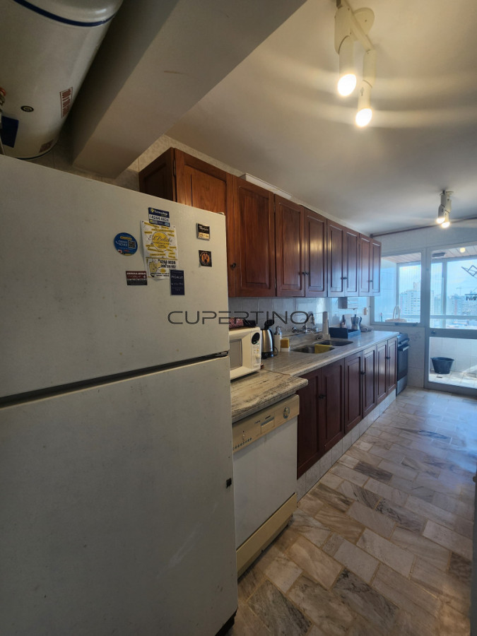 Apartamento ID.3551 - En venta apartamento de 2 dormitorios en Península, Punta del Este