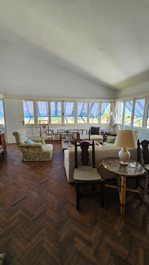 Importante residencia frente al mar en venta. — foto 32