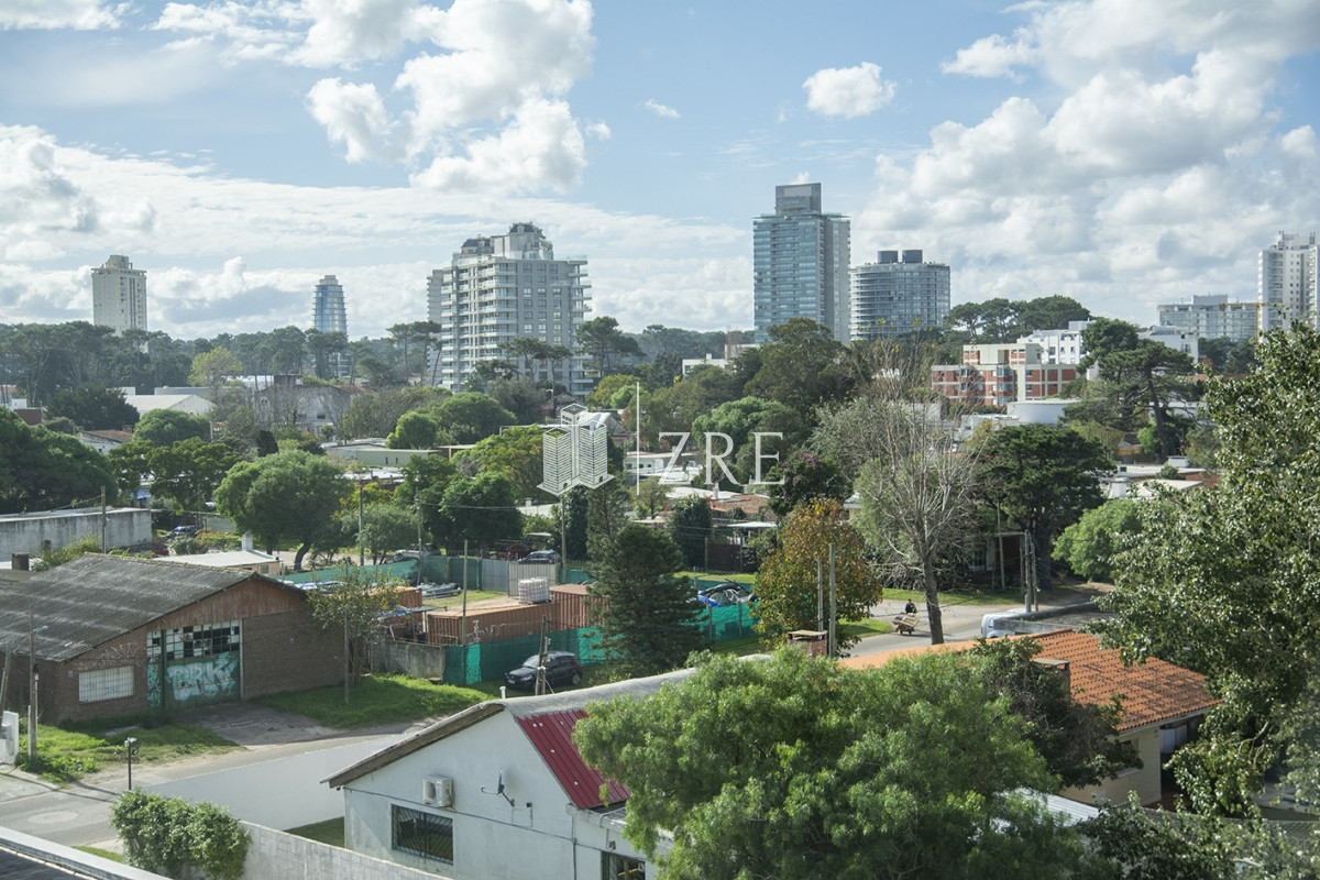 Apartamento ID.1341 - Alexander Boulevard.Departamento de 2 dormitorios, en venta y alquiler.