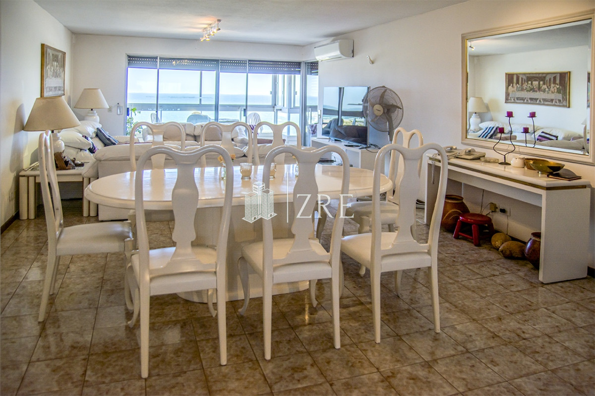 Apartamento ID.1064 - APARTAMENTO EN VENTA CON VISTA BRAVA, EXCELENTE CONSTRUCCION